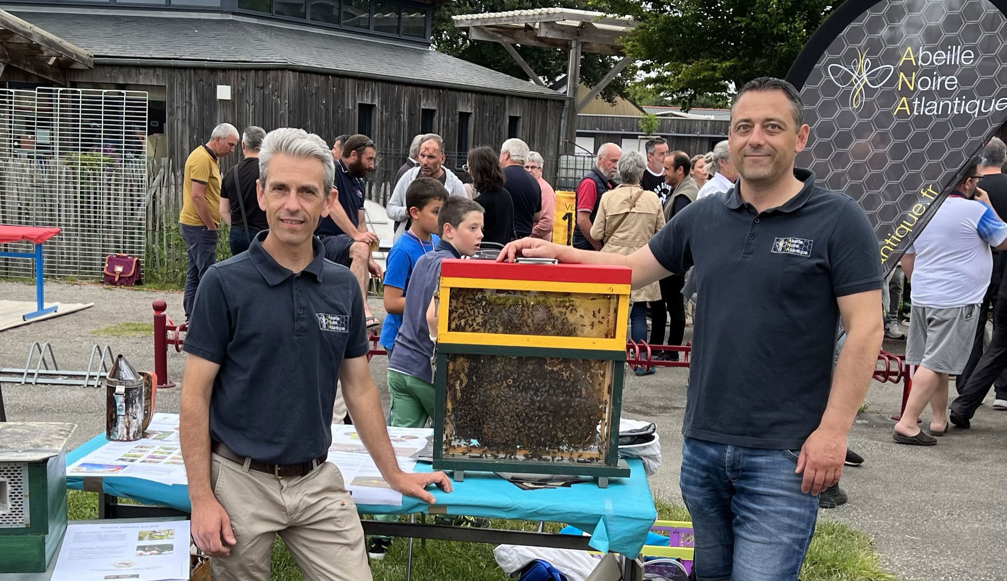 L'association Abeille Noire Atlantique - Apiculture en Loire Atlantique